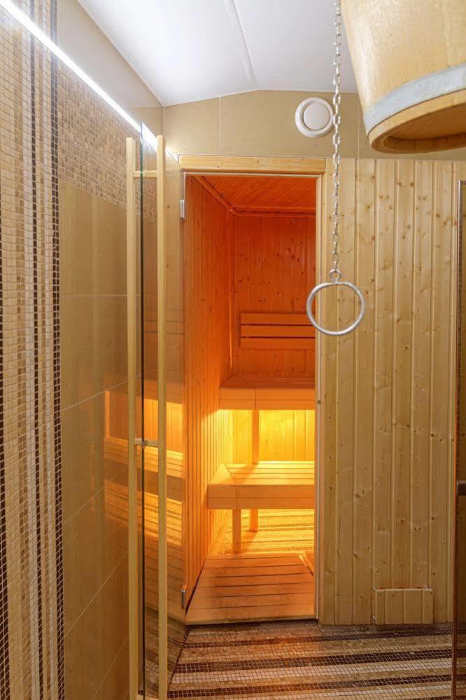 Apartmany Eden - Rezidence Luhačovice Exteriör bild