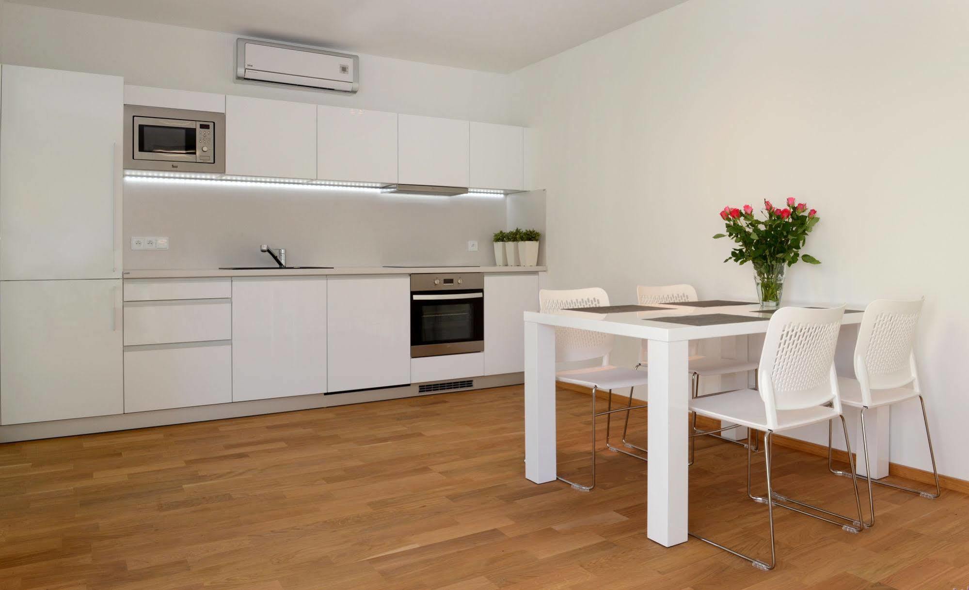 Apartmany Eden - Rezidence Luhačovice Exteriör bild